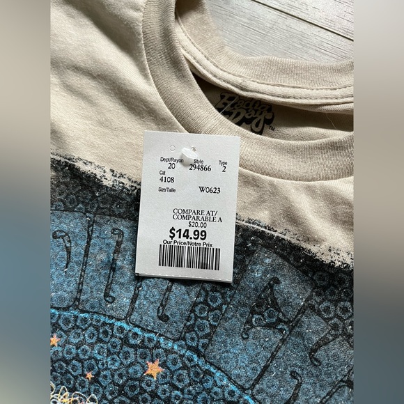 COPY - NWT jimmy hendrix t shirt - Picture 3 of 5